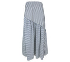 Falda midi de rayas en azul marino con volante