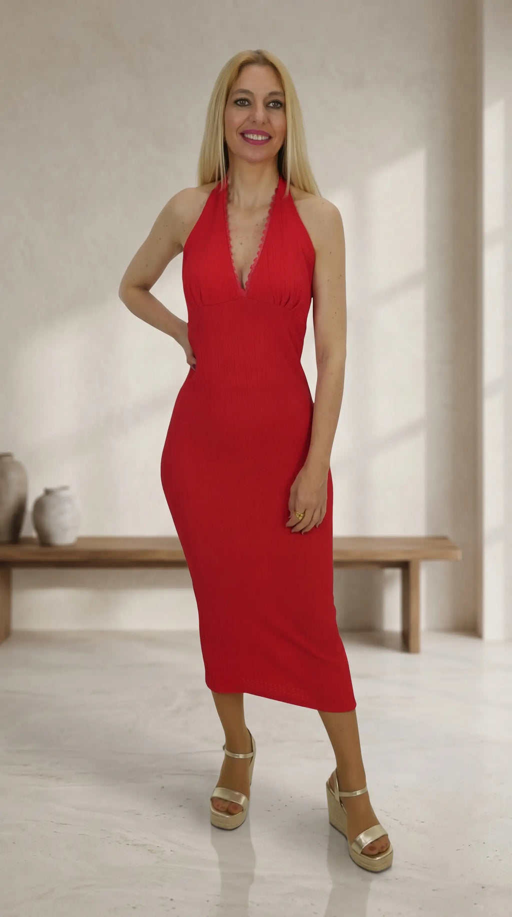 Vestido halter ajustado rojo intenso mujer