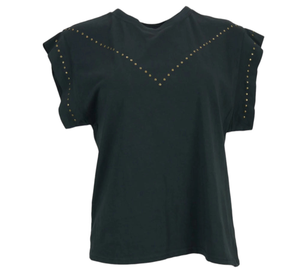 Look de Camiseta Tachuelas de color Negro