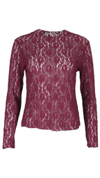 Top de encaje floral en color burdeos, con transparencias, cuello redondo y manga larga ajustada.