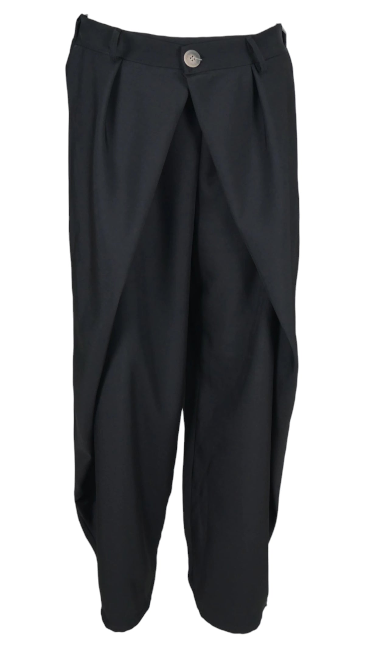 Pantalón Pliegues en color negro, de tiro alto y pernera globo, con pliegues superpuestos en el frontal.