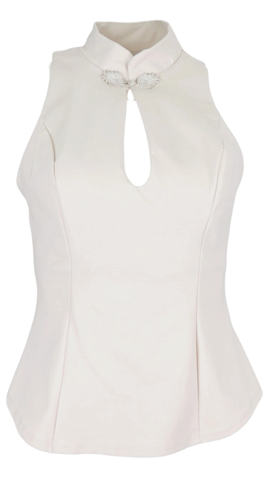 Top Oriental en color beige, sin mangas, con cuello mao, cierre decorativo y abertura frontal en forma de lágrima.