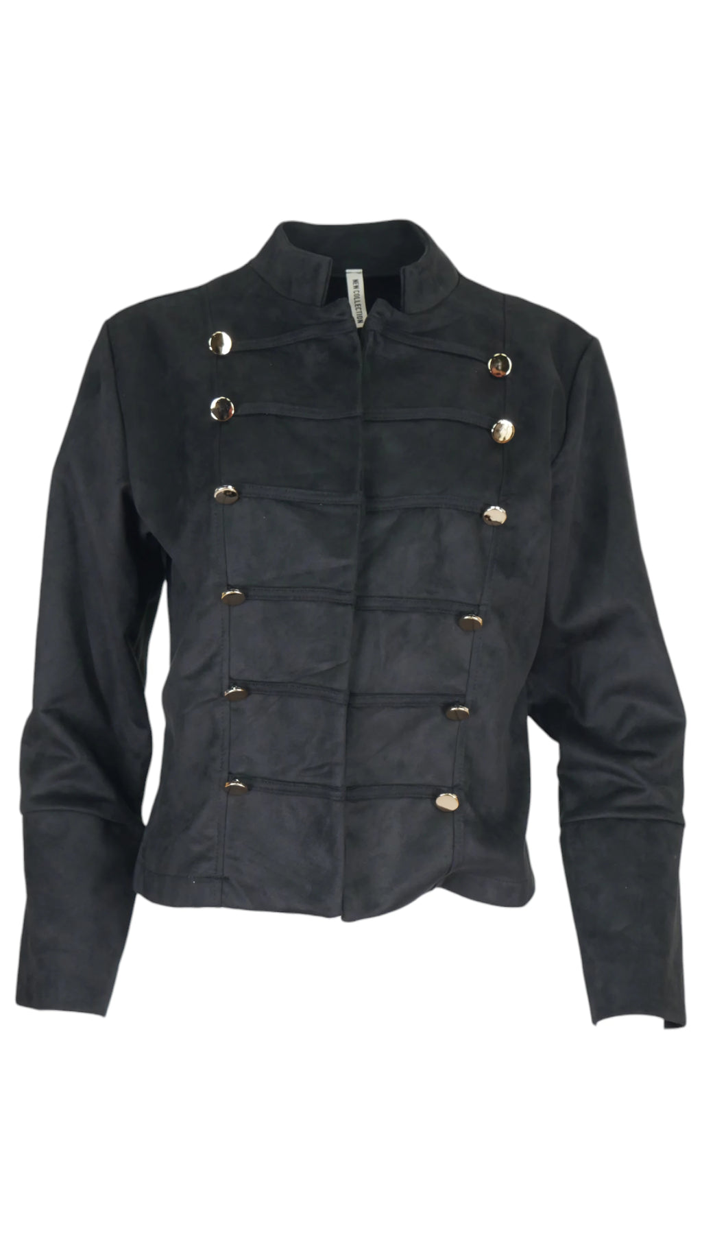 Chaqueta militar en color negro, con cuello corto, manga larga y botones unidos por presillas horizontales.