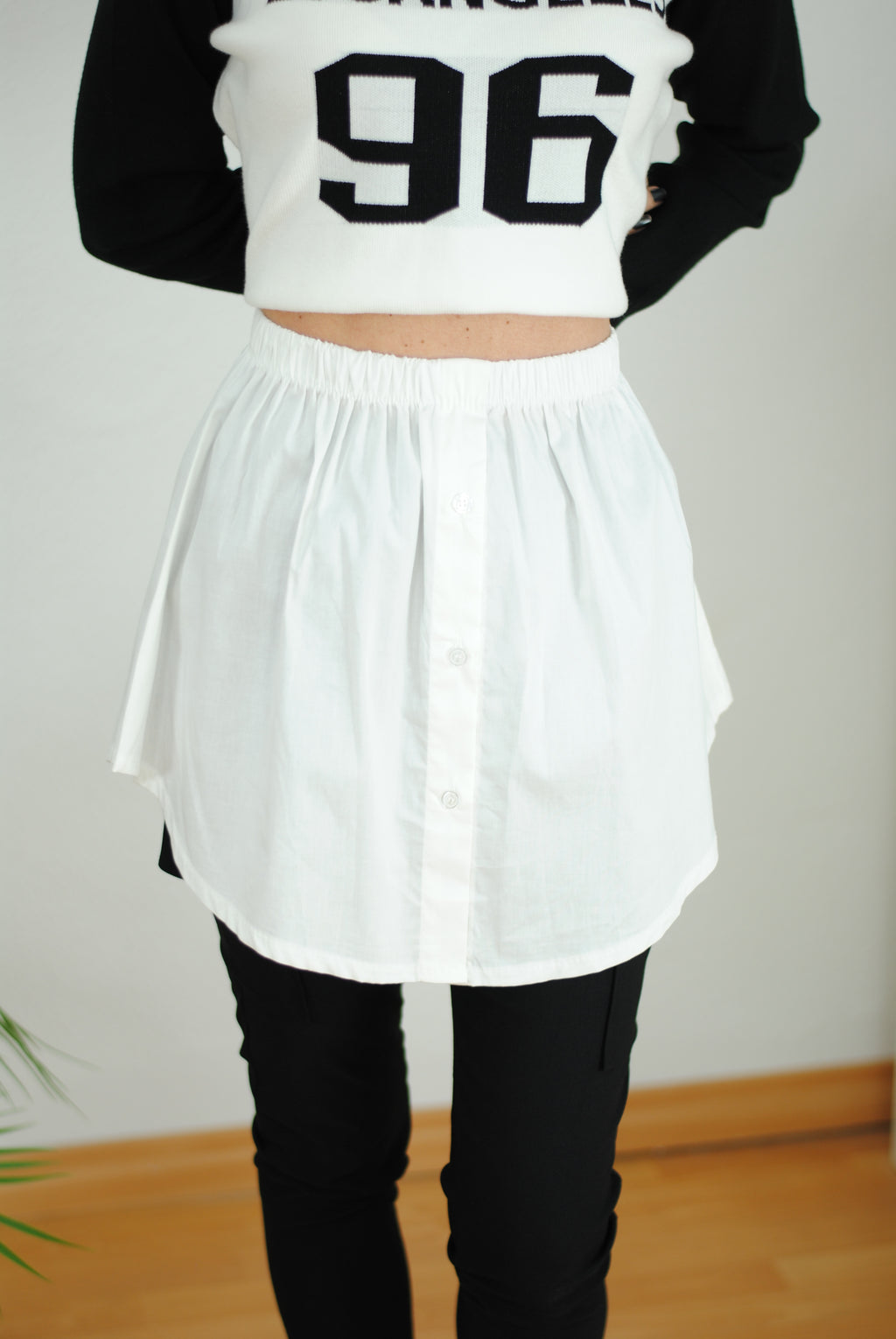 Bajo Camisa