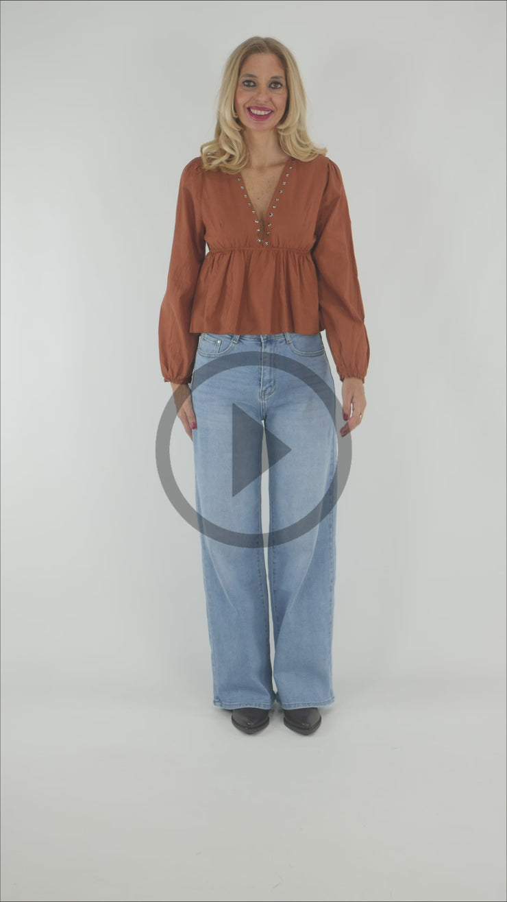 Blusa Tachas